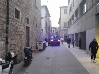 Ascoli televisore dalla finestra