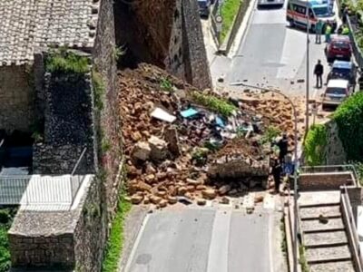 Volterra mura